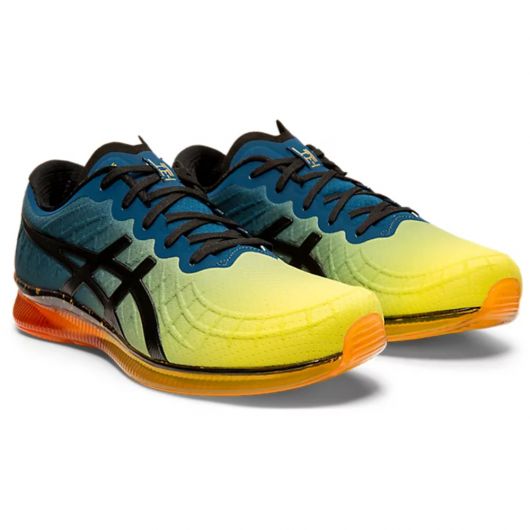 ASICS GEL QUANTUM INFINITY Men s Sportstyle Shoes in Sour Yuzu Black starthreesixty